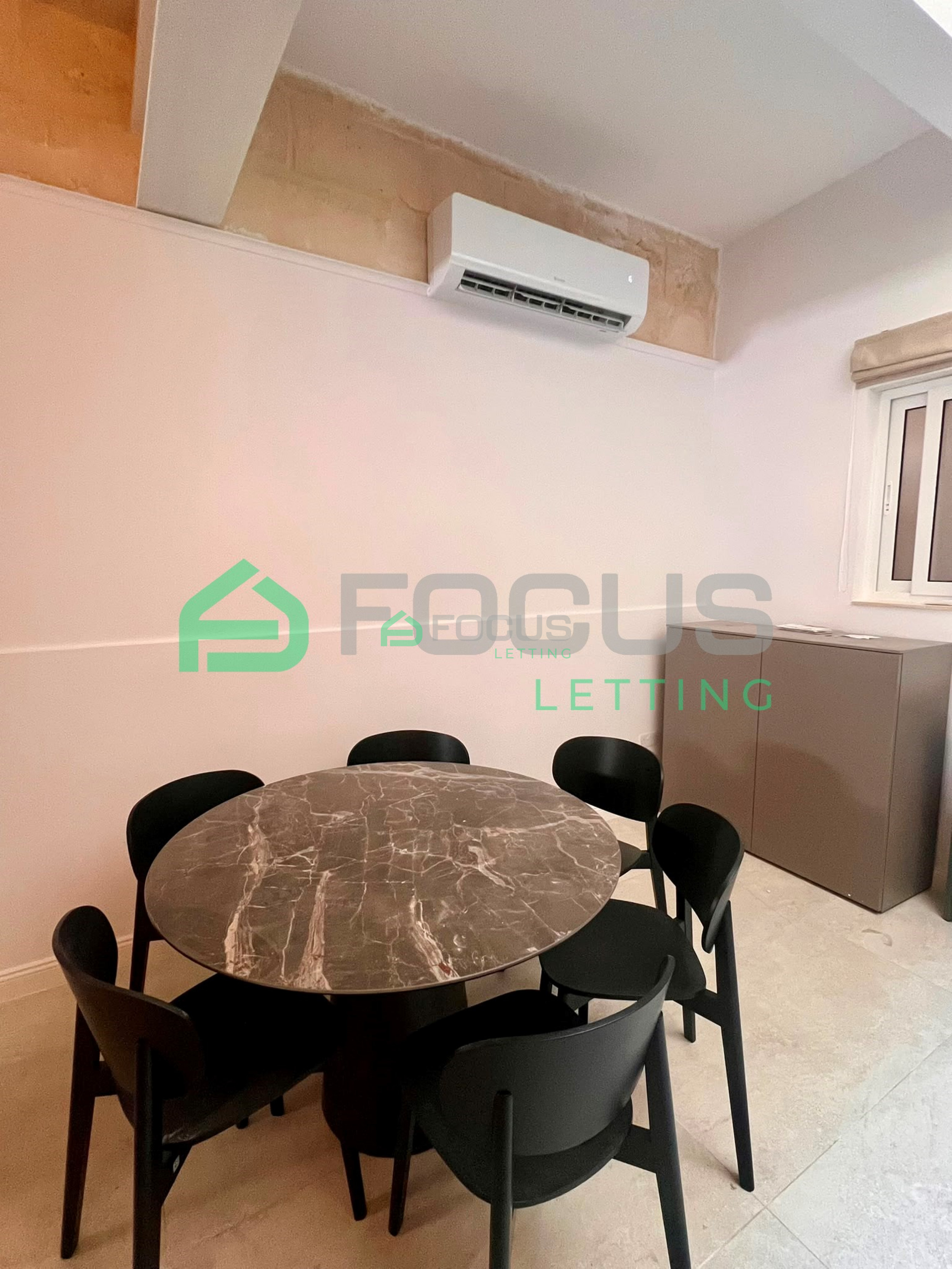 2 Bedroom Townhouse in Sliema