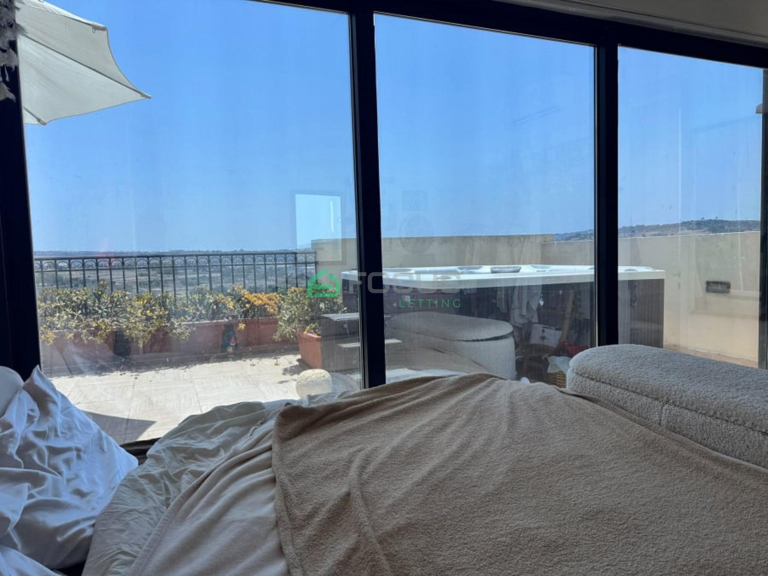 2 Bedroom Penthouse in Qawra