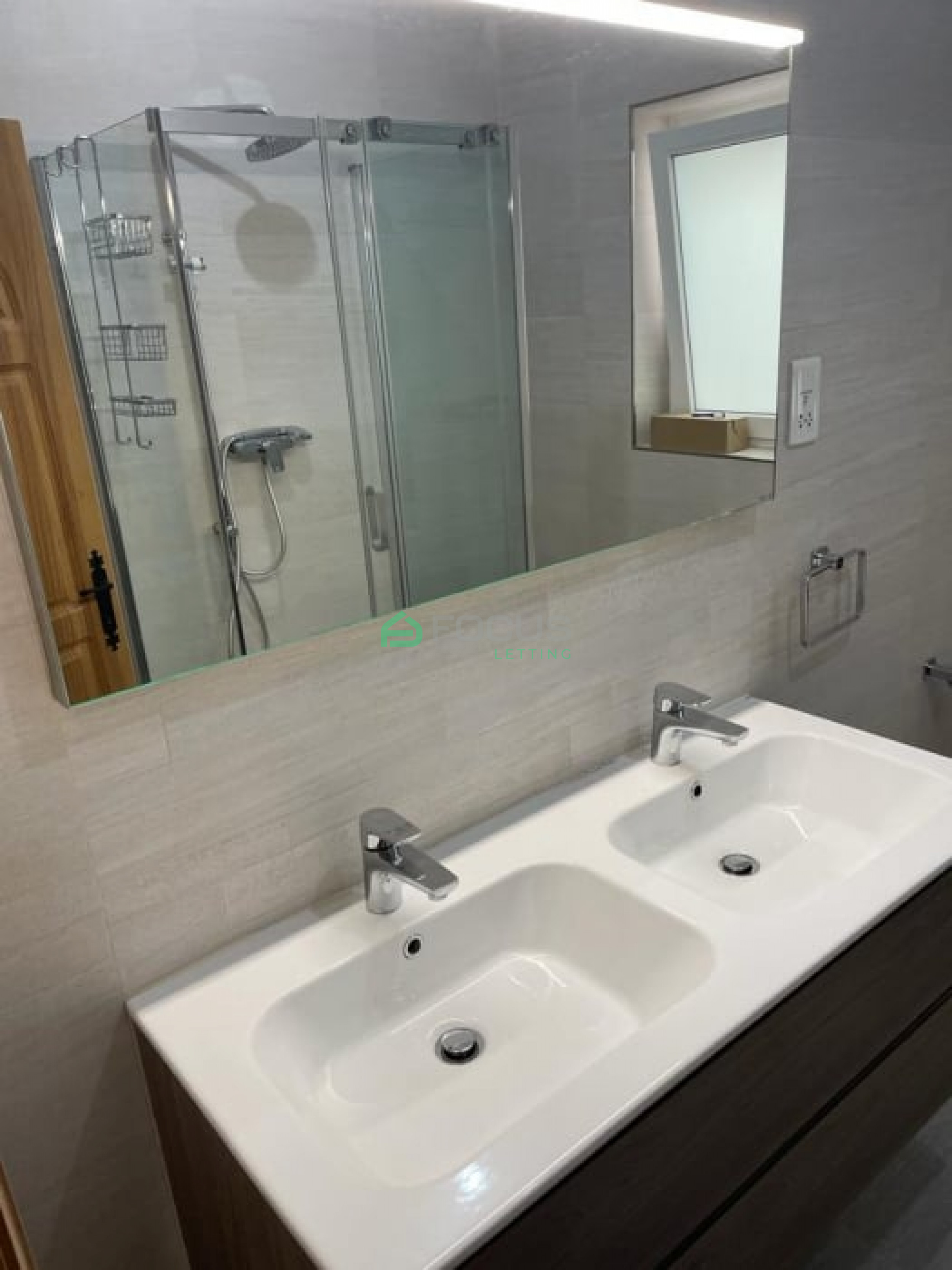 3 Bedroom Maisonette in Pembroke