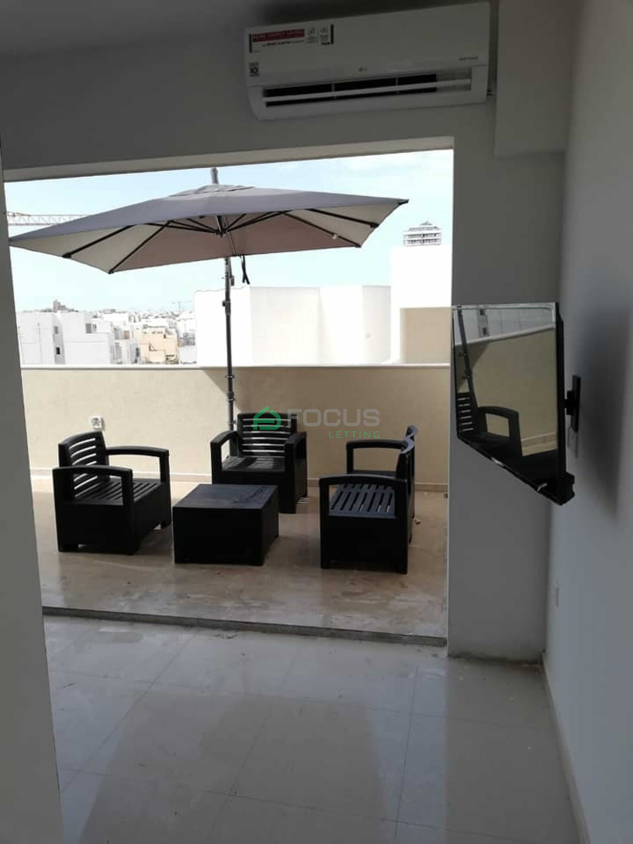1 Bedroom Penthouse in Gzira