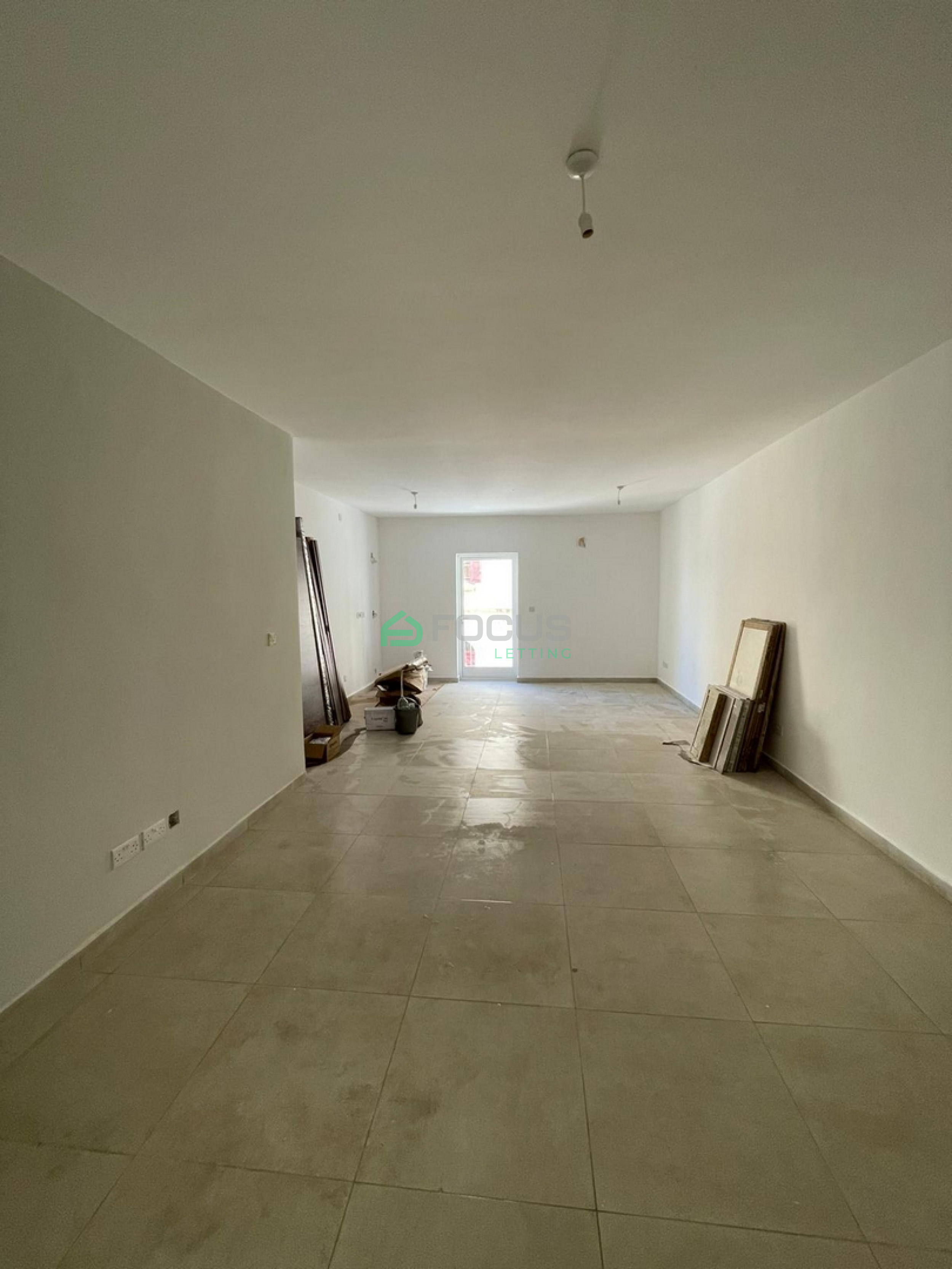 2 Bedroom Apartment in St Julian's