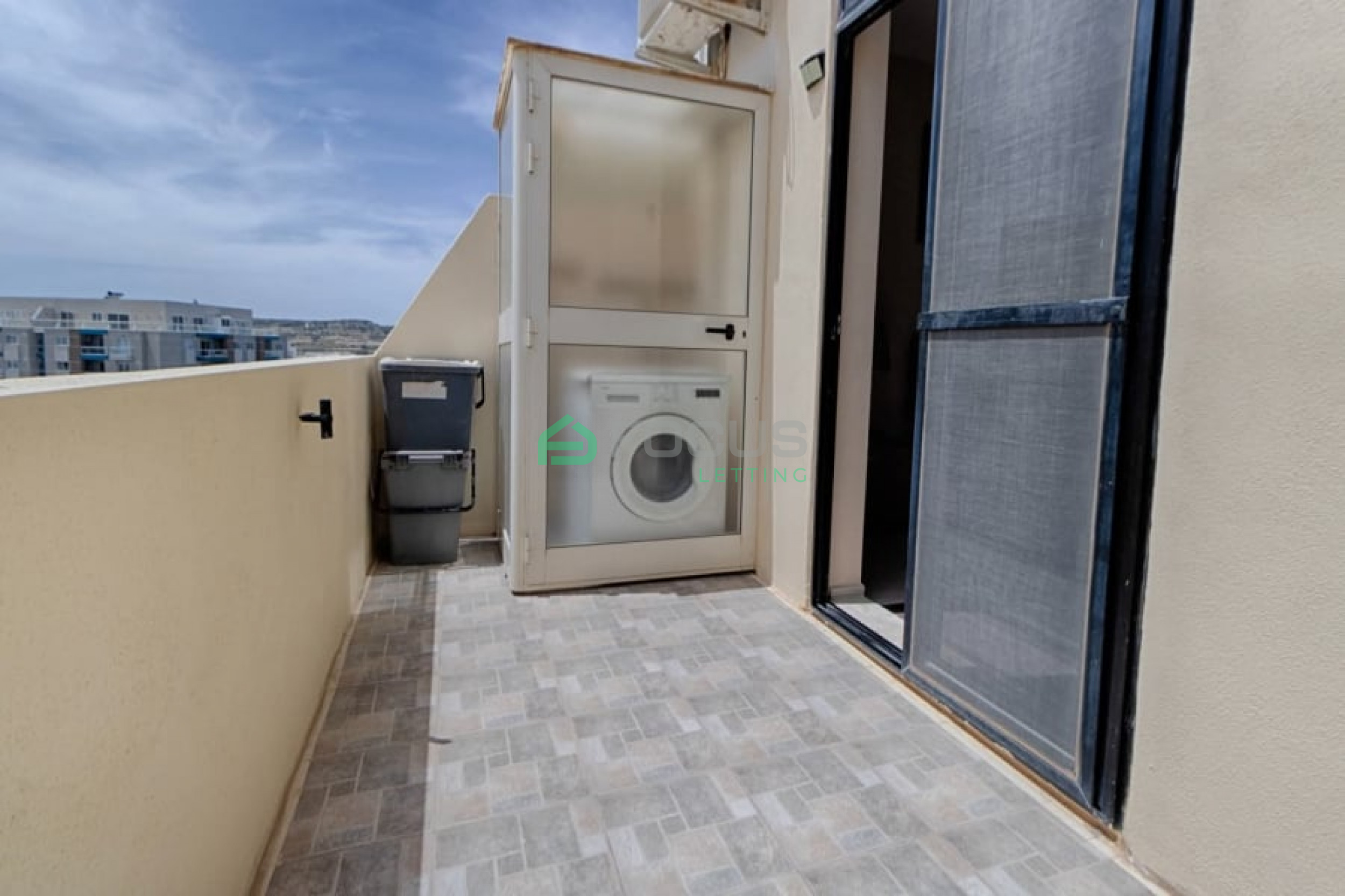 1 Bedroom Penthouse in Qawra