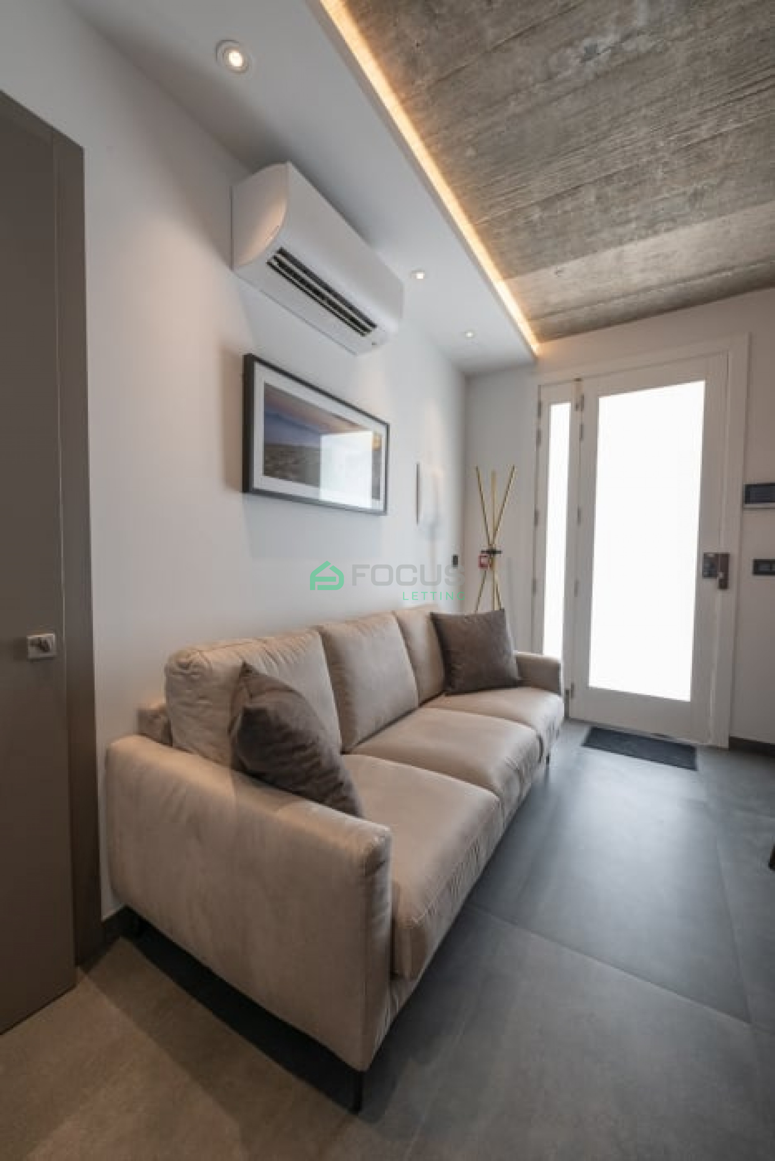 1 Bedroom Maisonette in Swieqi