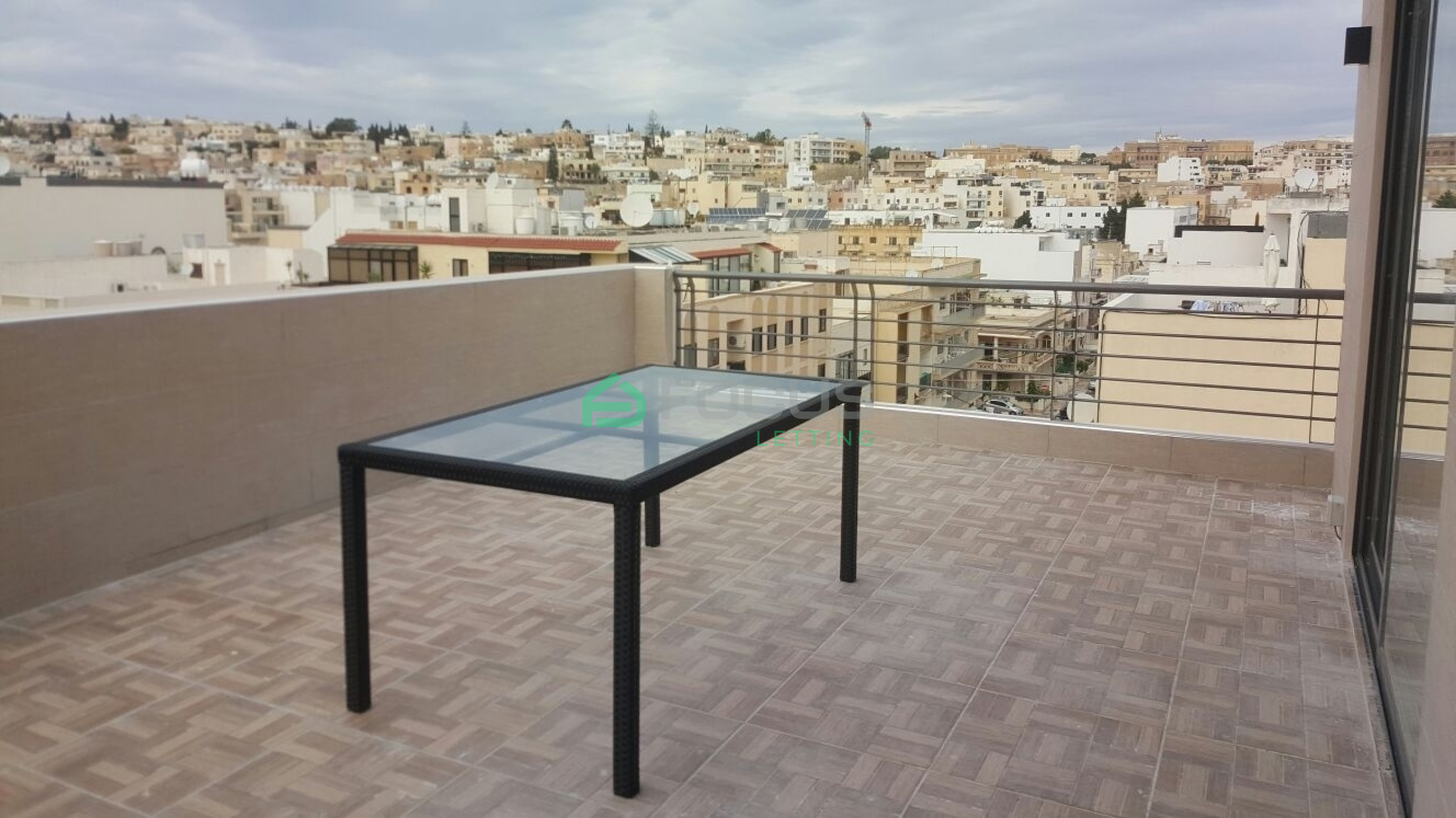 3 Bedroom Penthouse in Gzira