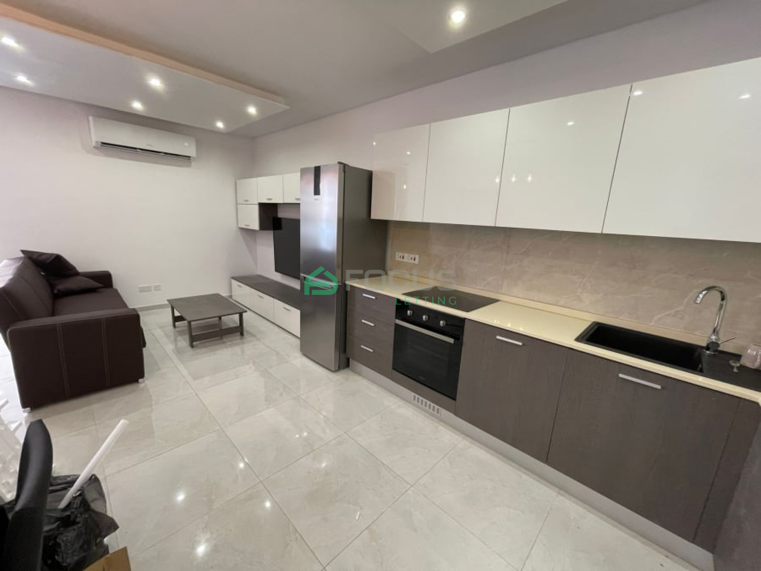 2 Bedroom Apartment in Gzira
