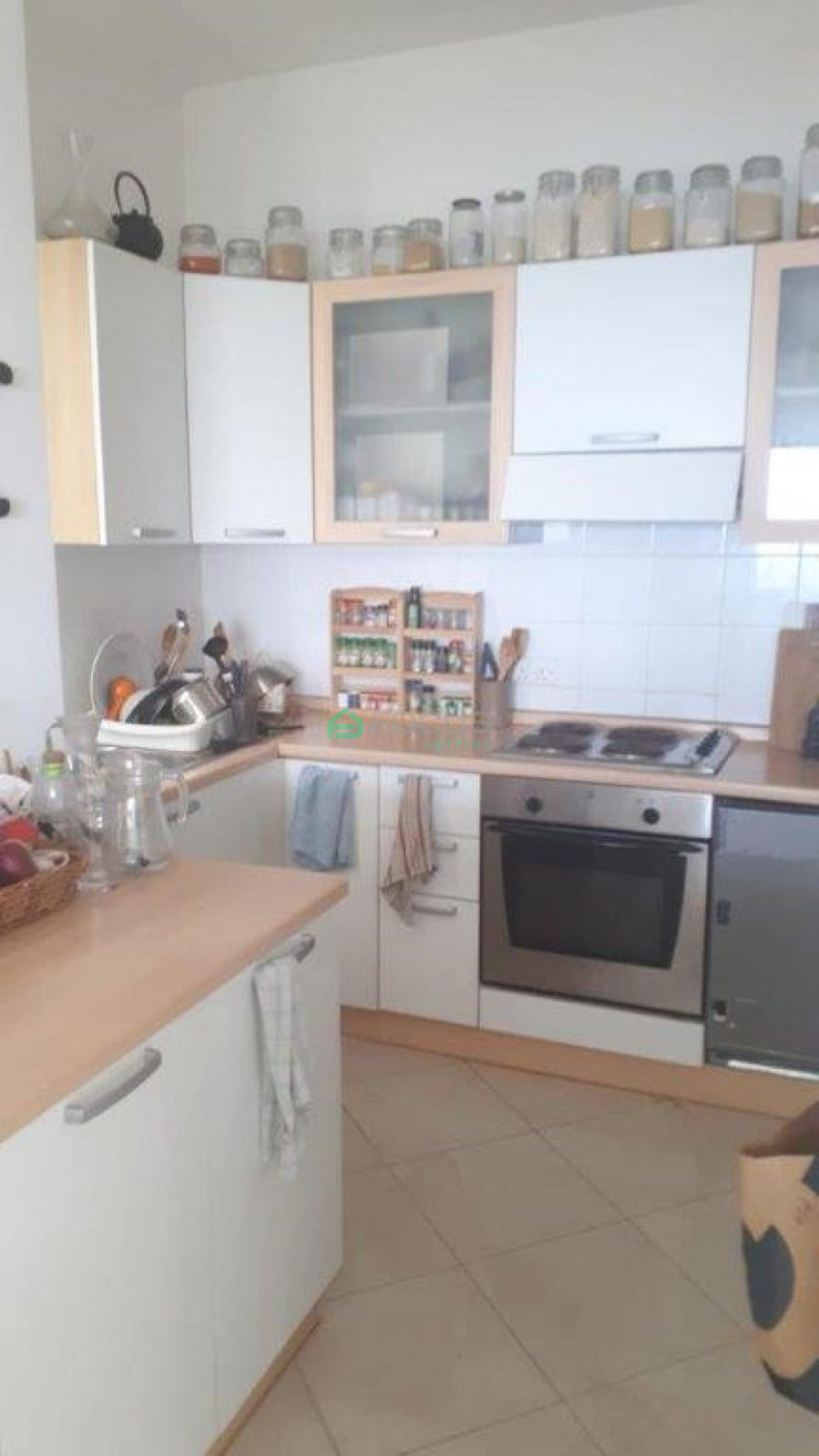 3 Bedroom Maisonette in St Julian's