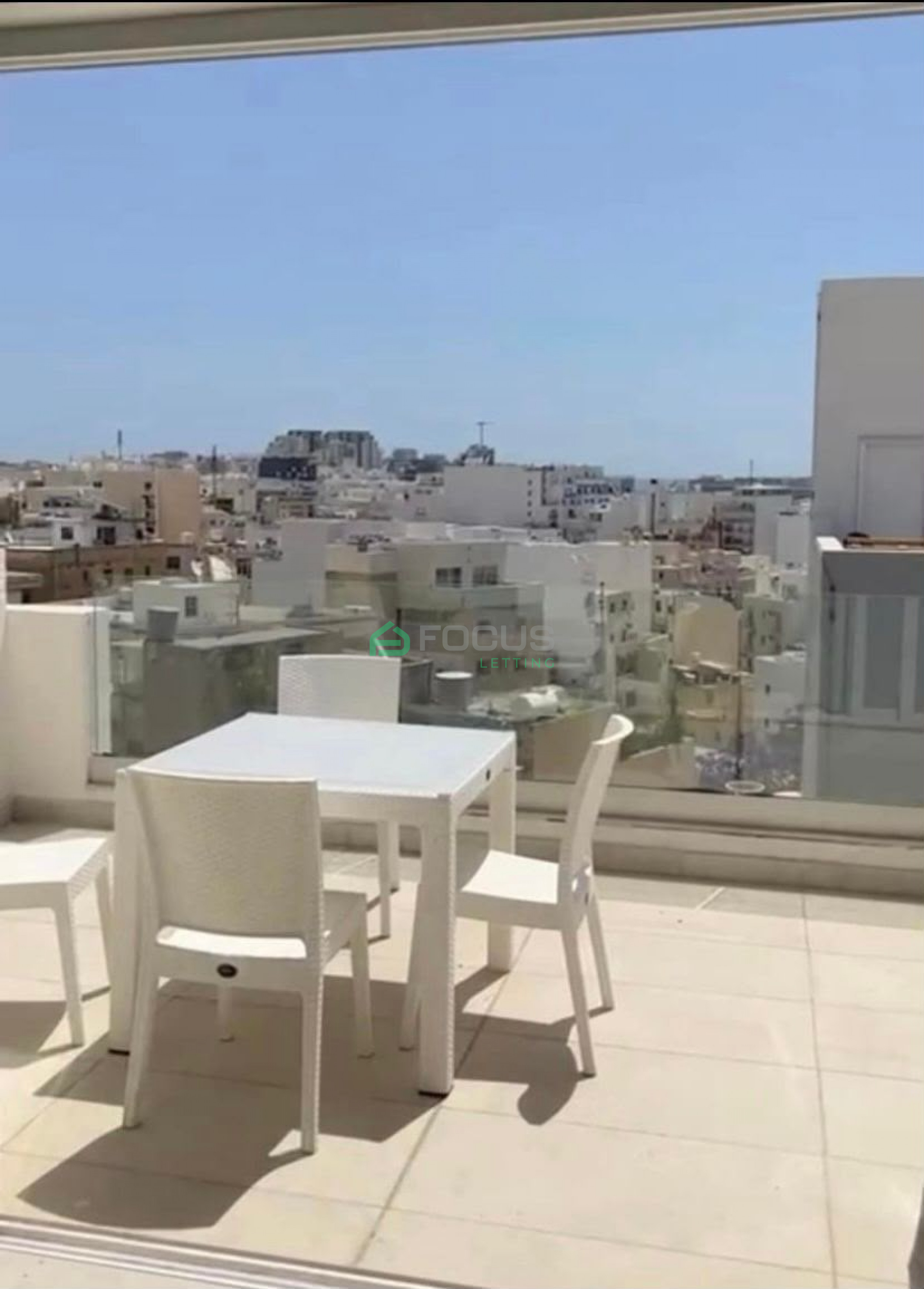 1 Bedroom Penthouse in Gzira