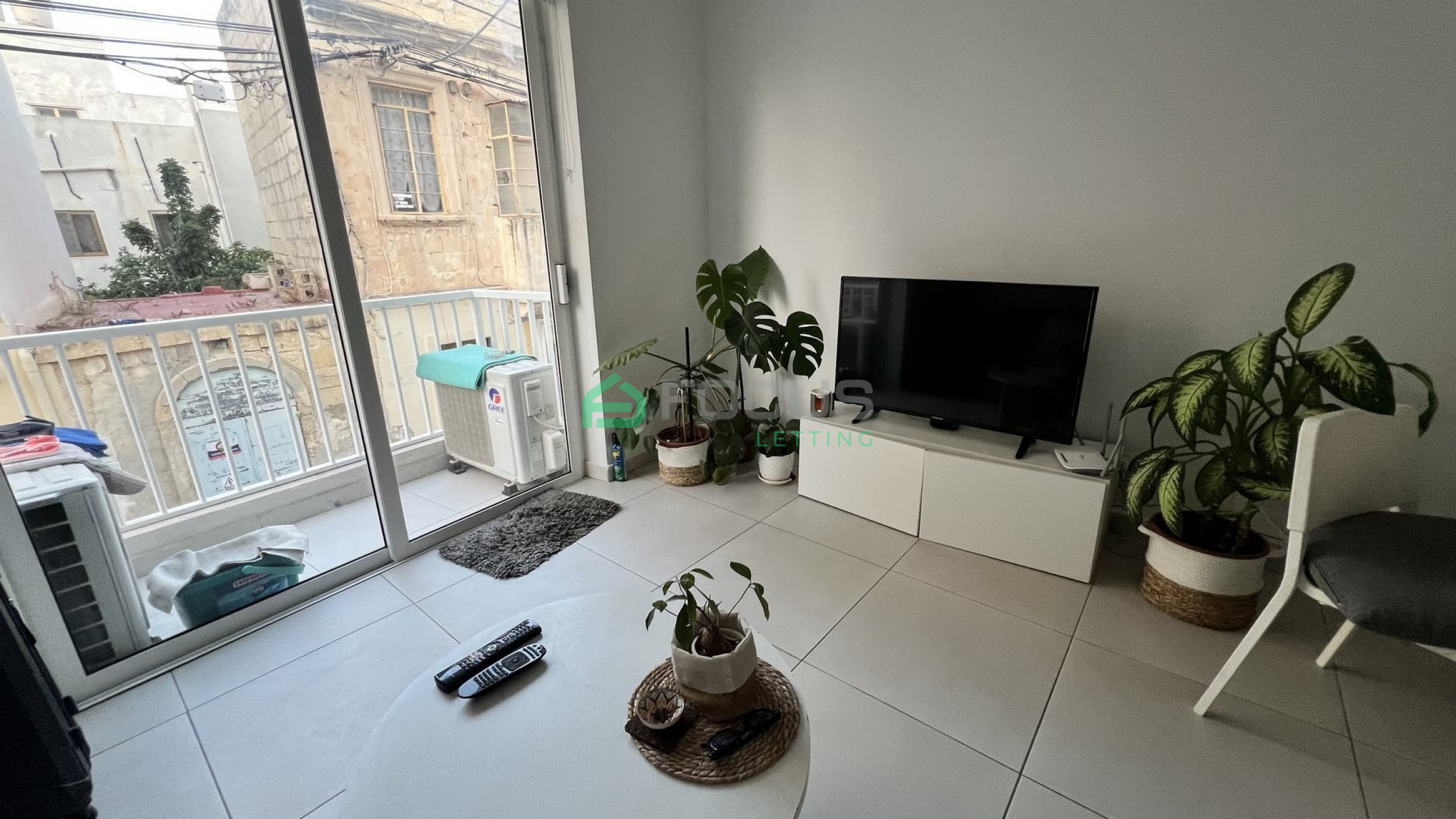 Sliema 1 bedroom bright and spacious apartment