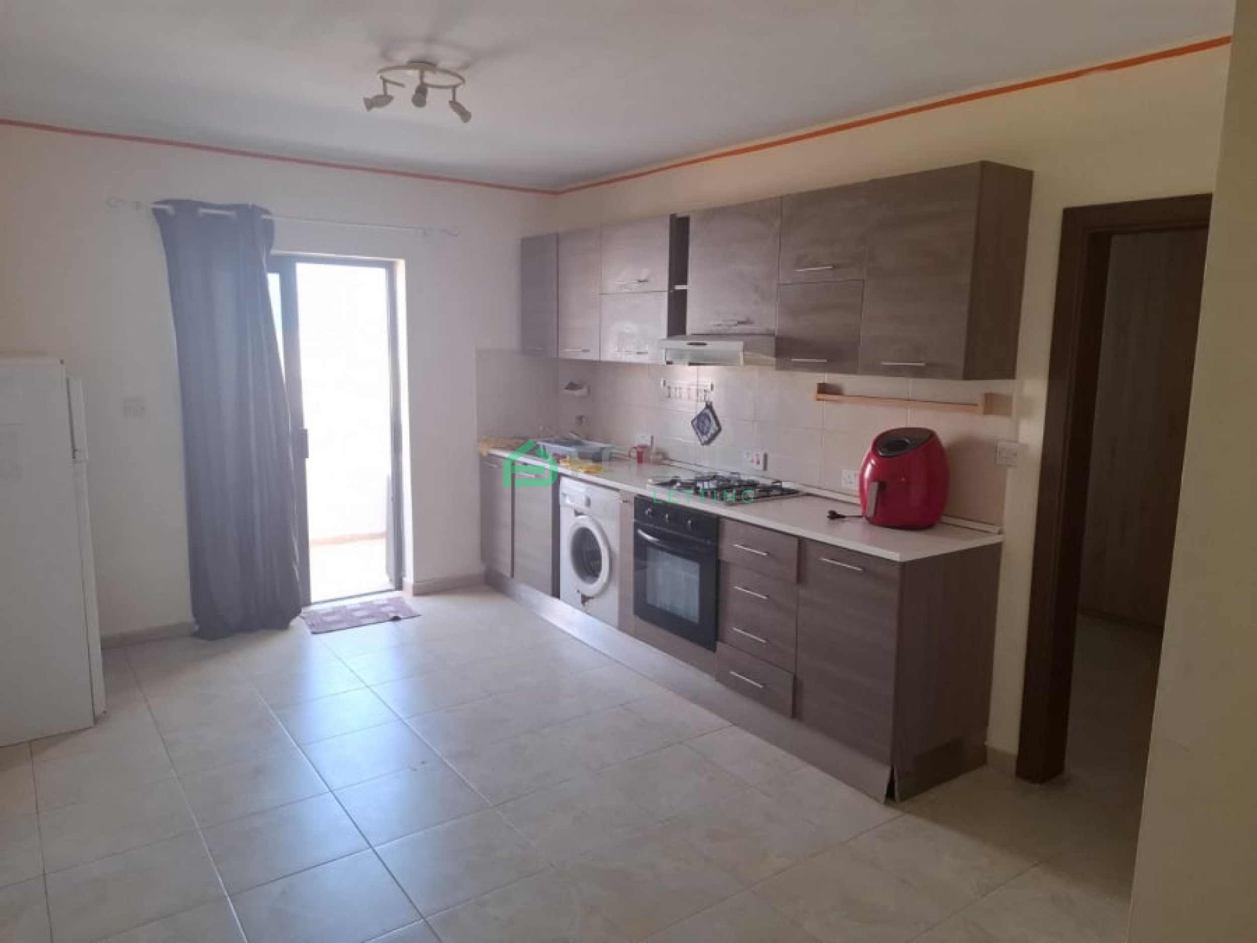 2 Bedroom Apartment in St. Paul's Bay