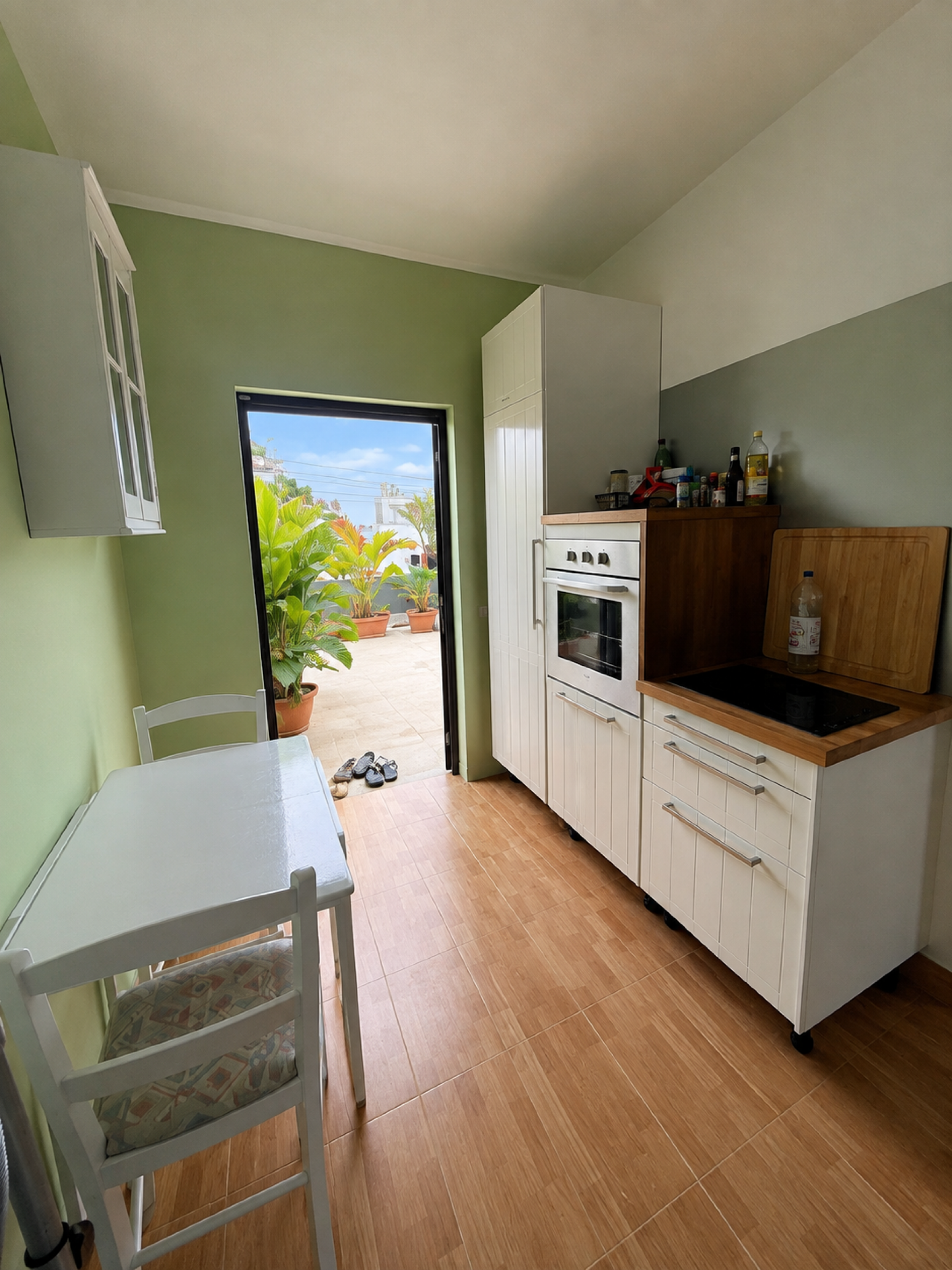 1 Bedroom Apartment in Bahar ic-Caghaq