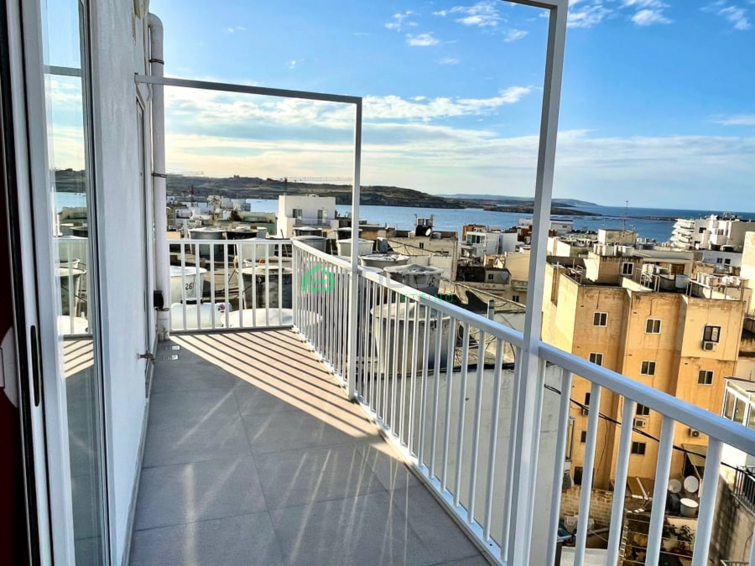 2 Bedroom Penthouse in Bugibba