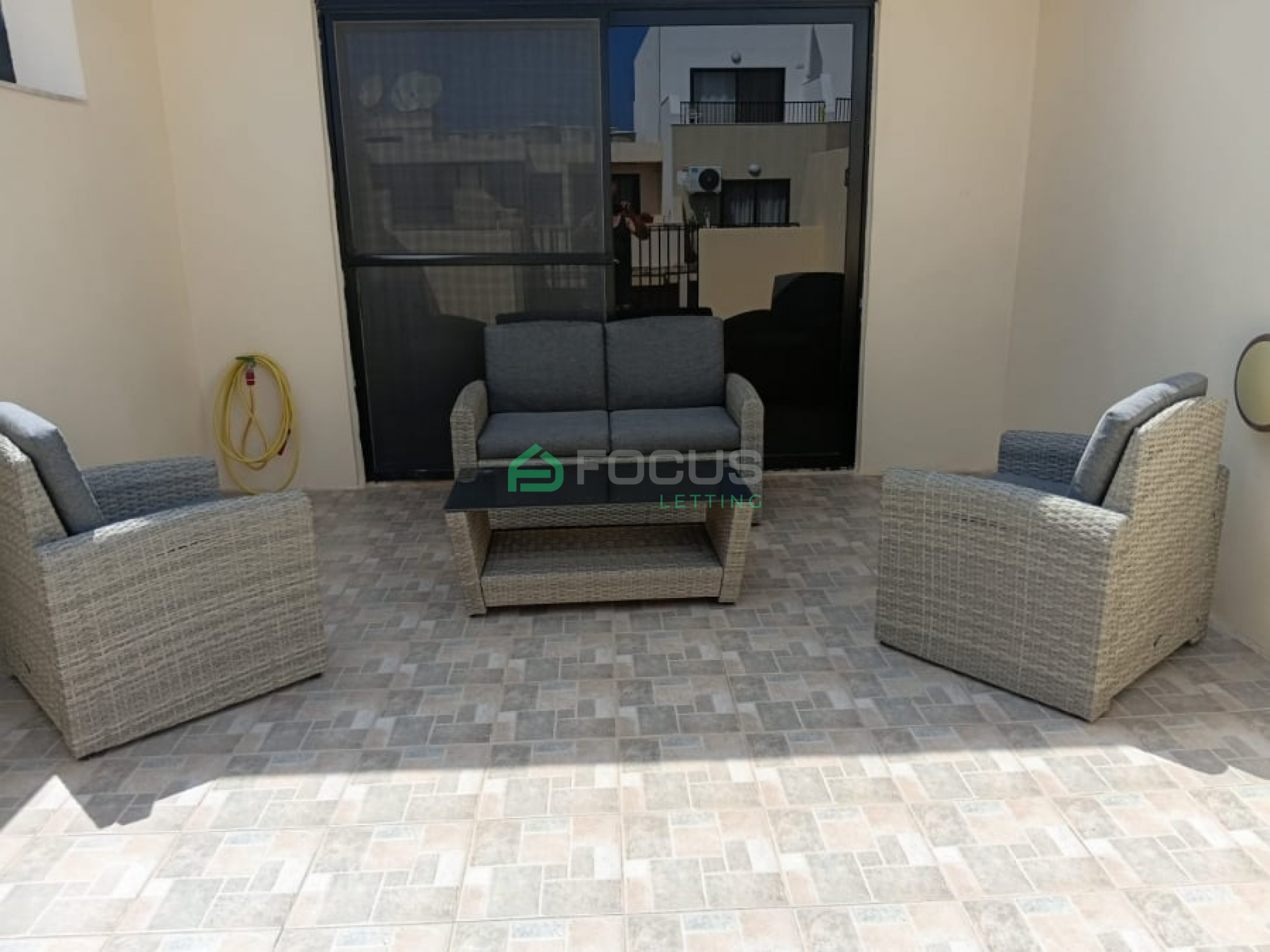 1 Bedroom Penthouse in Qawra