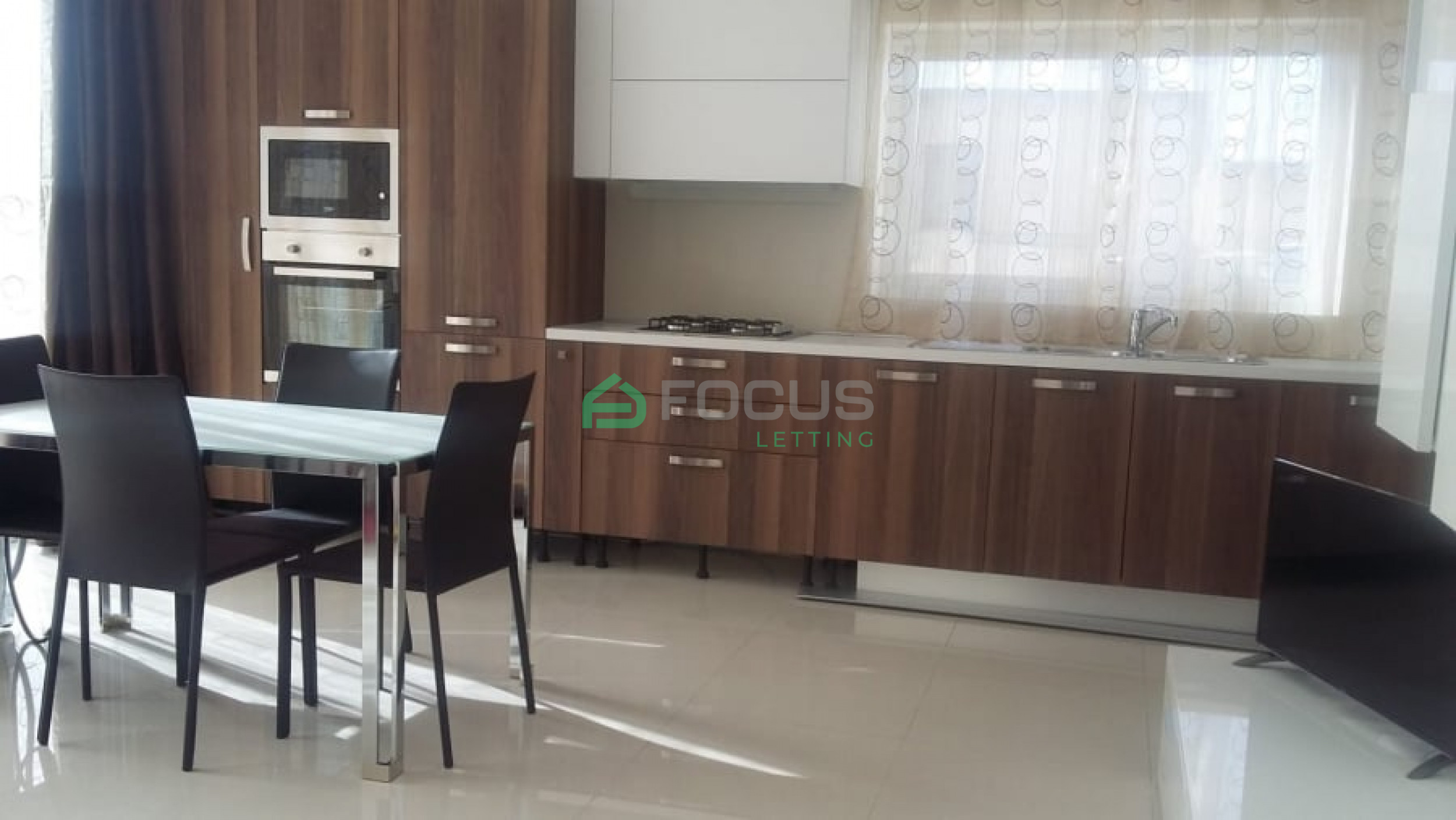 3 Bedroom Penthouse in San Pawl tat Targa