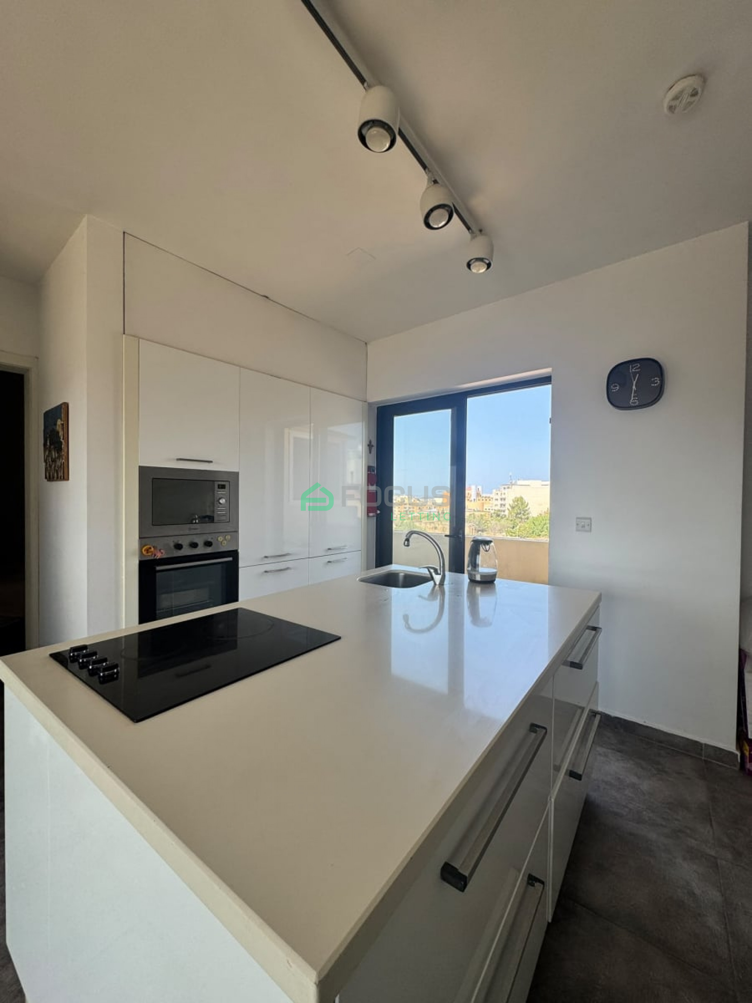 2 Bedroom Penthouse in Qawra
