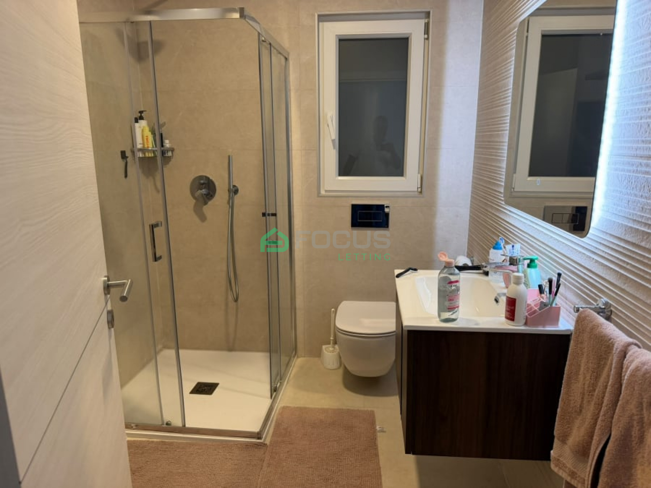 2 Bedroom Apartment in Mosta