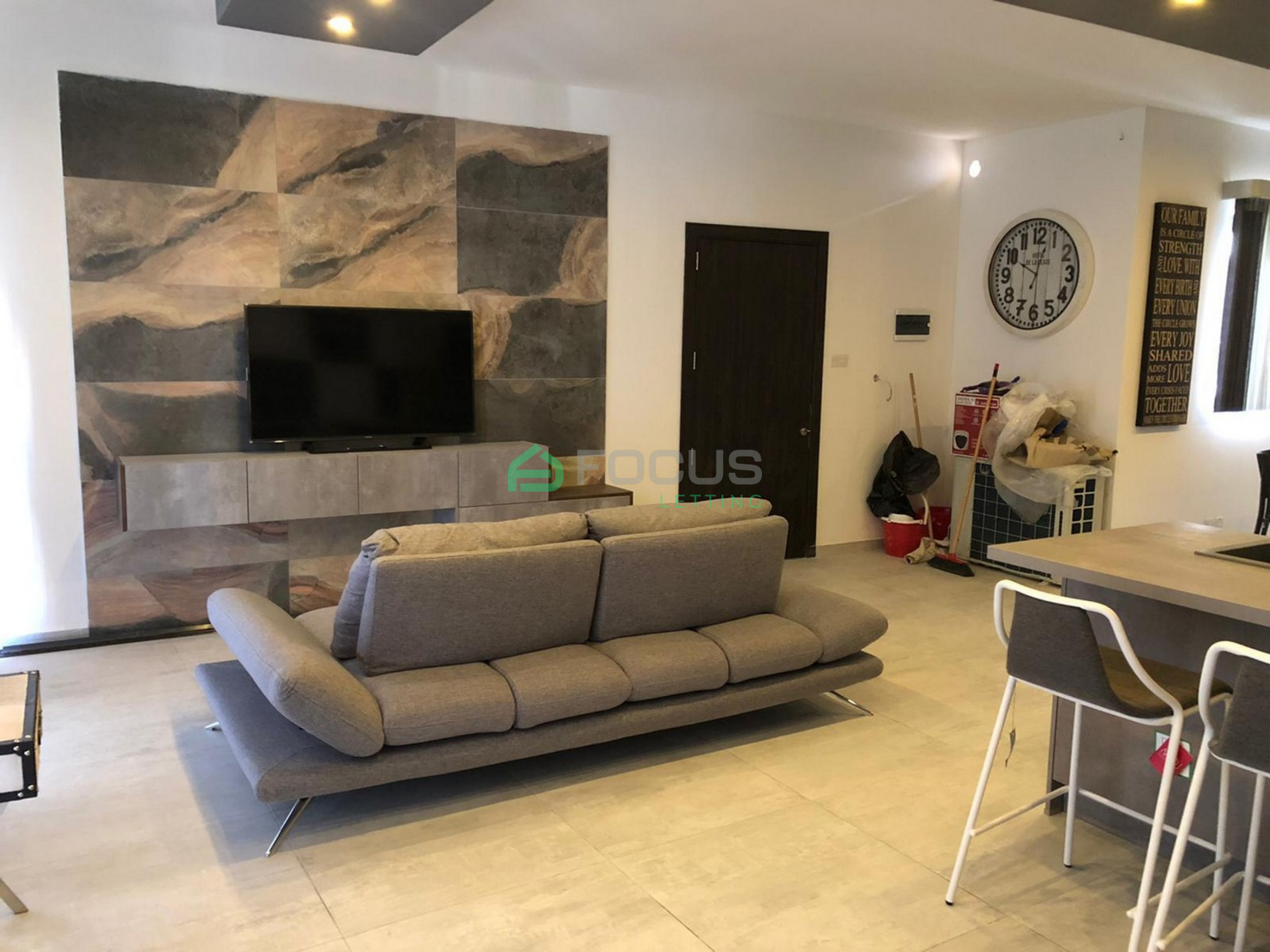 2 Bedroom Apartment in San Gwann